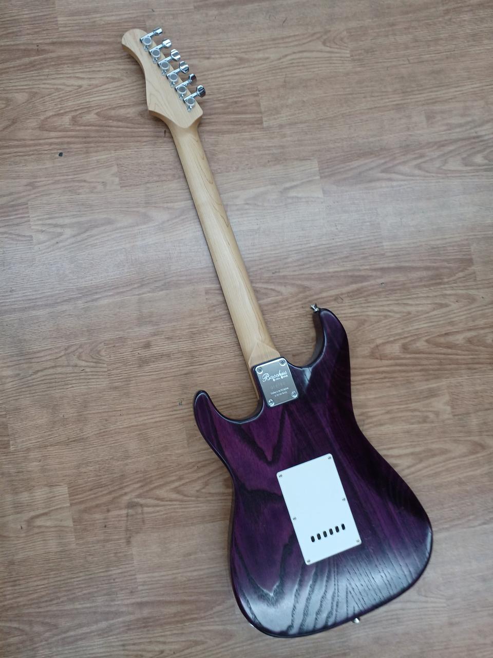 バッカス(BACCHUS)|ストラトキャスタータイプ|【ハードオフ公式通販