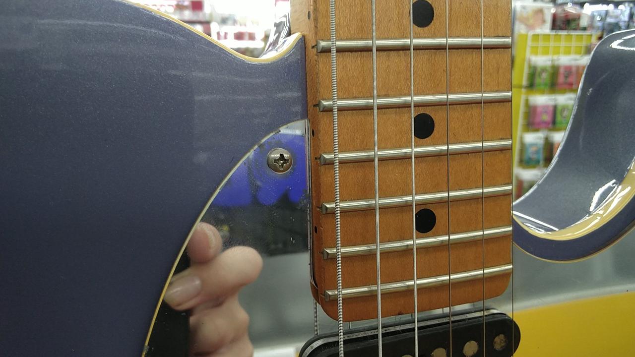 ビルローレンス(BILL LAWRENCE)|テレキャスタータイプ|【ハードオフ