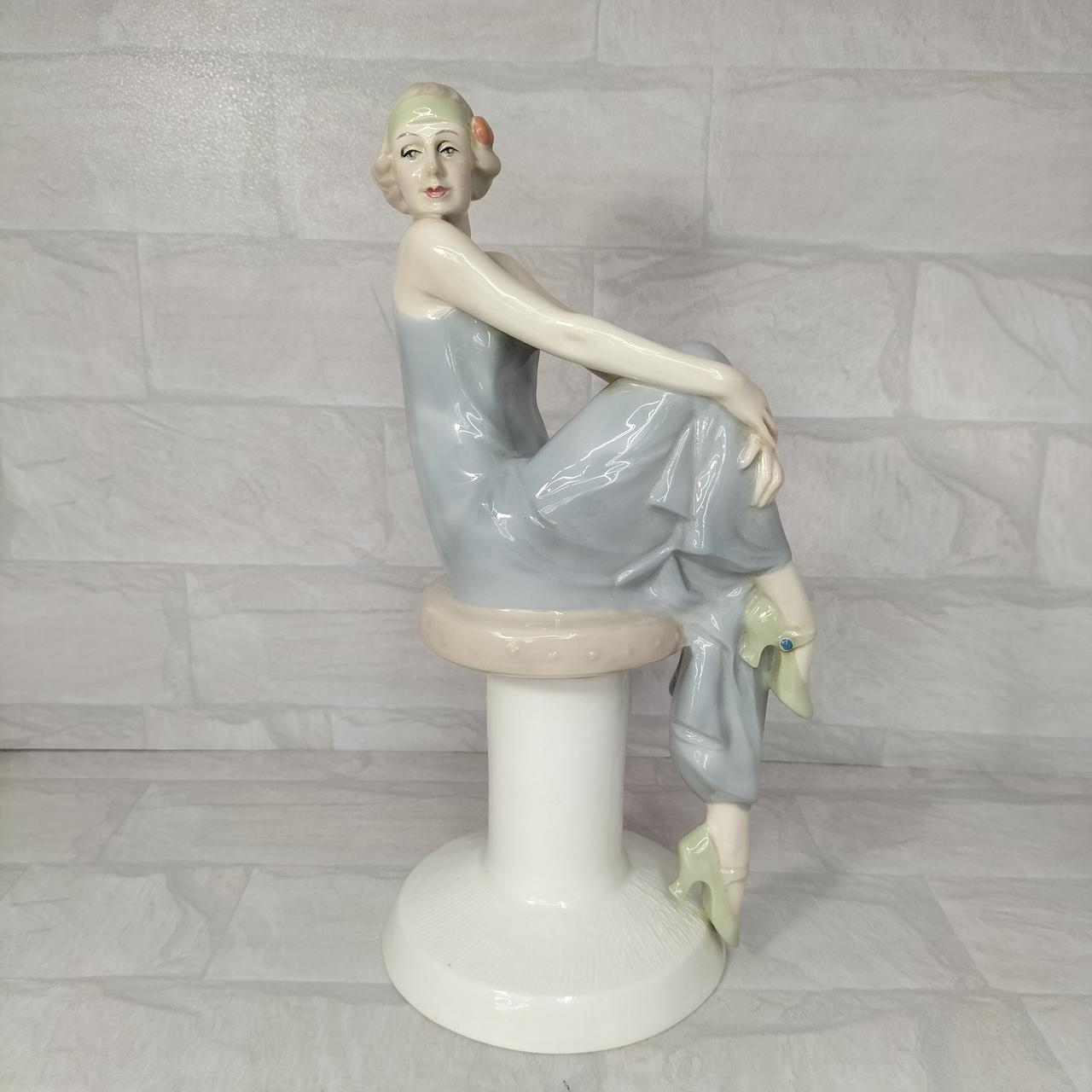 ロイヤルドルトン(ROYAL DOULTON)|置物・フィギュリン|【ハードオフ
