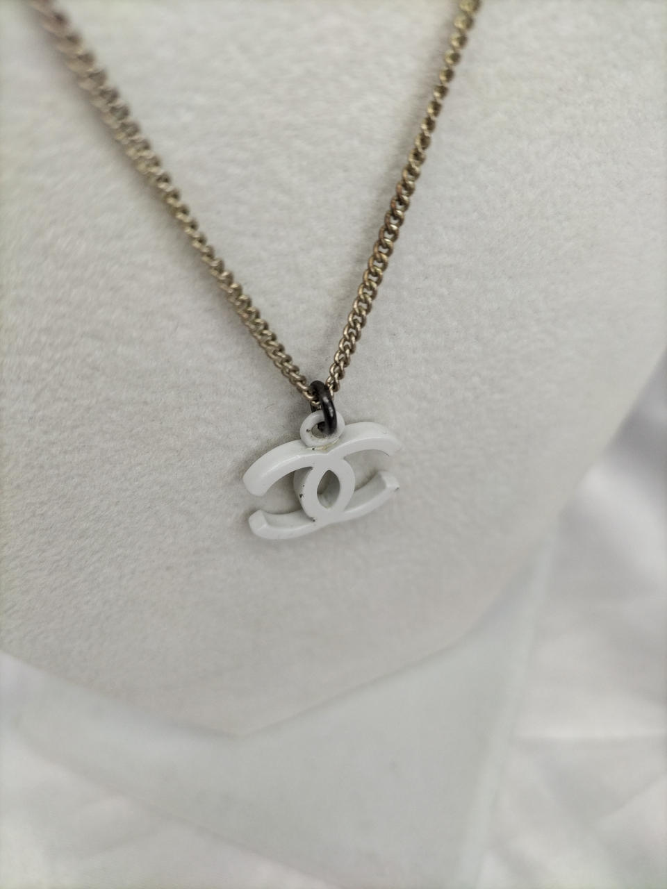 シャネル(CHANEL)|ネックレス ココマーク ホワイト|【ハードオフ公式