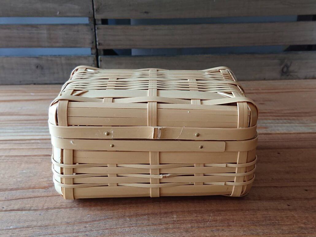 竹細工の蓋つきかご - Paddy's
