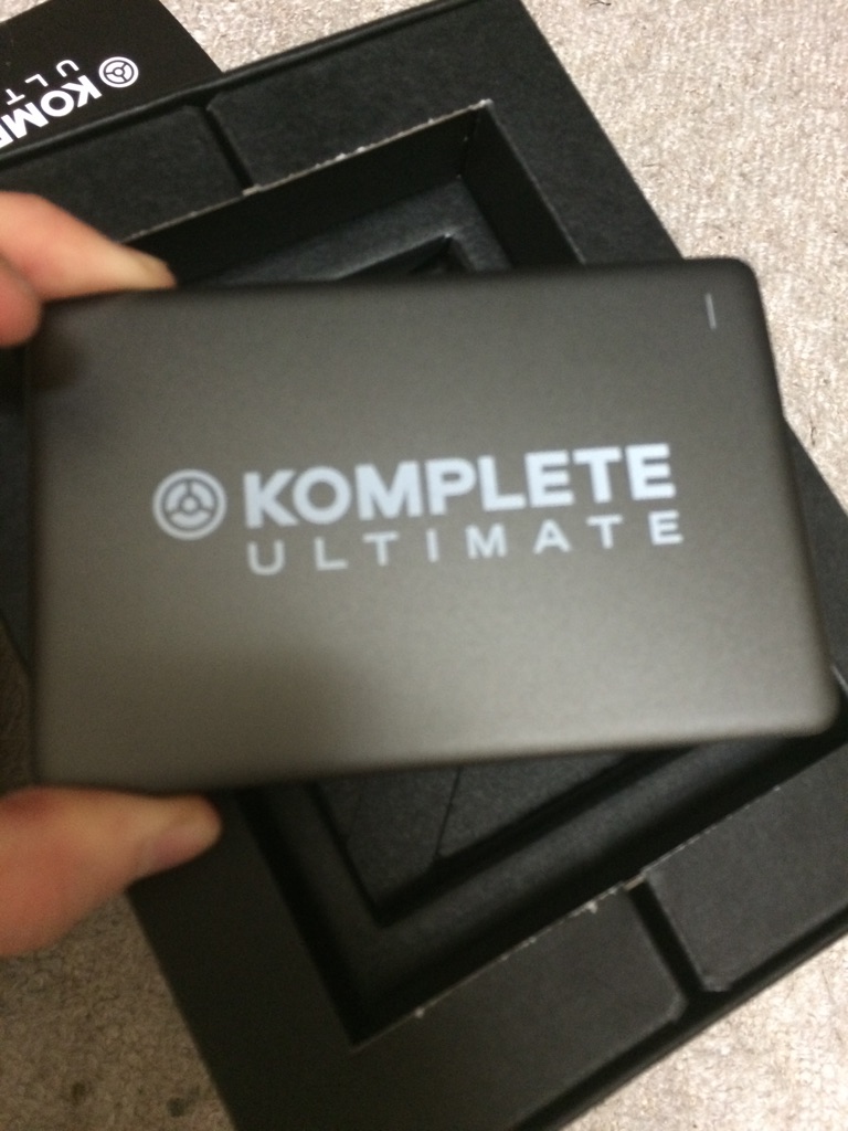 とうとう買ってしまった！Native Instruments Komplete 10 Ultimate