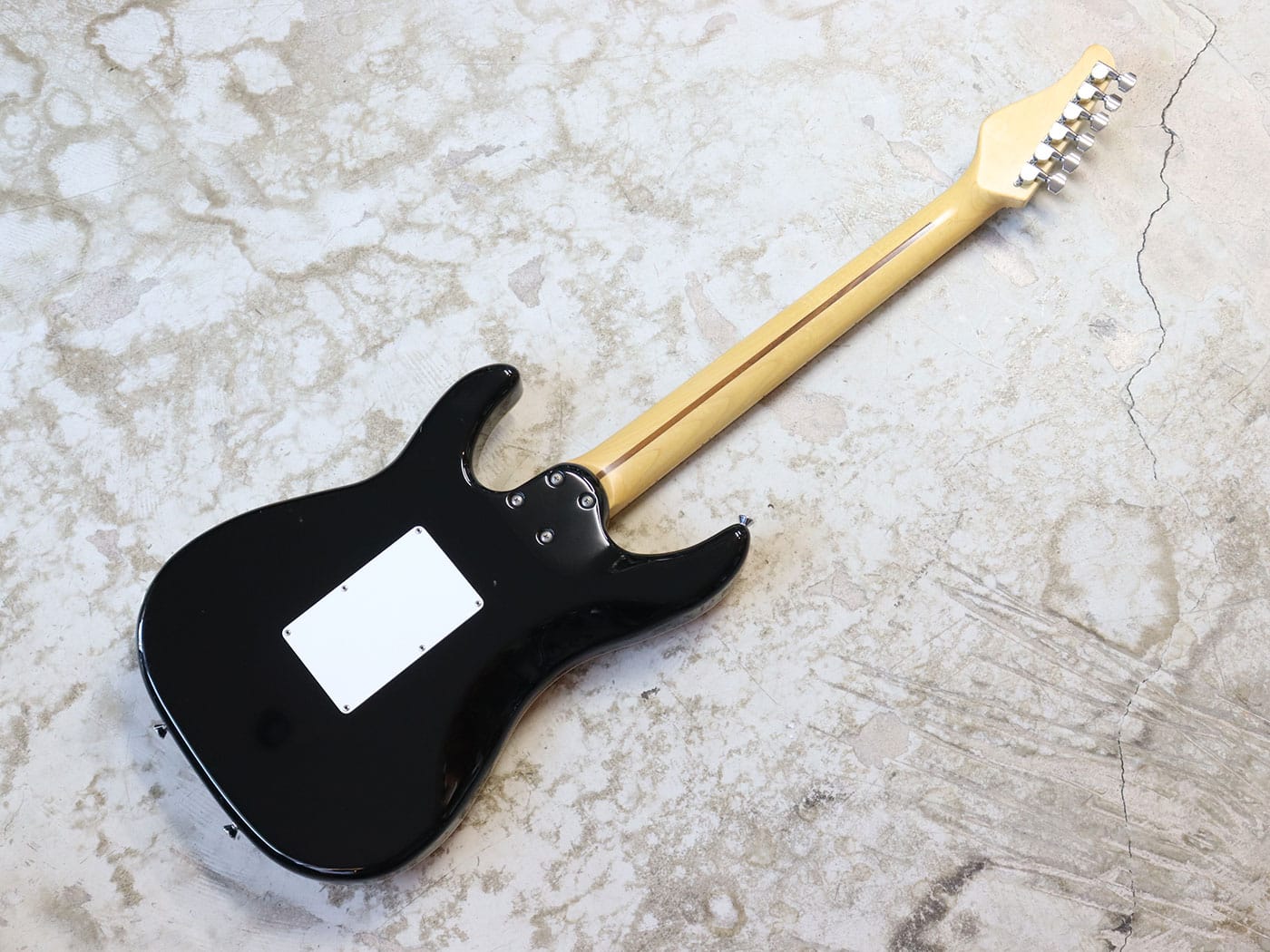 中古】Schecter SD-2-24 BW CS ストラトタイプ - 神奈川県の中古楽器店