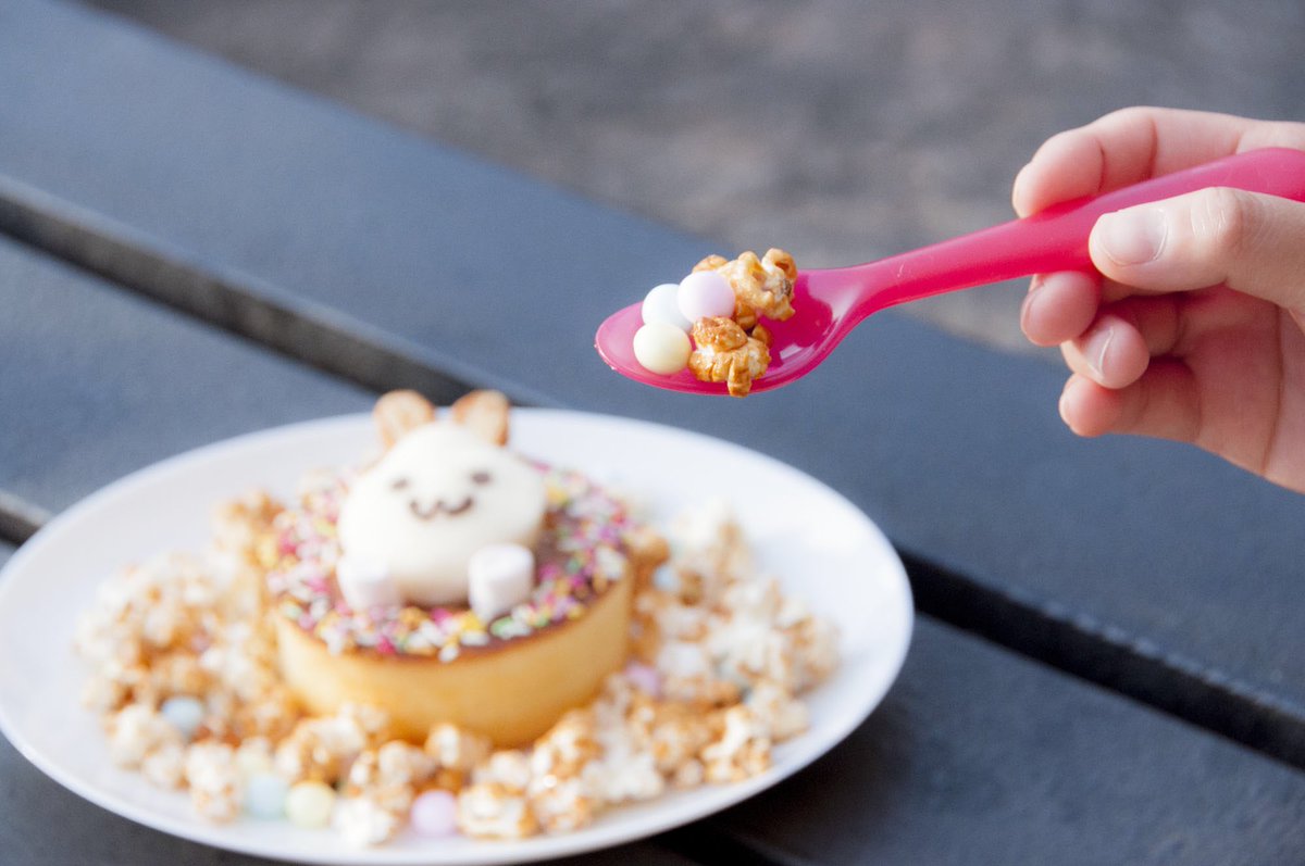 マジカルラグーンキッチンの｢幸せうさぎパンケーキ｣🐰🥞🍴✨ ふわっ