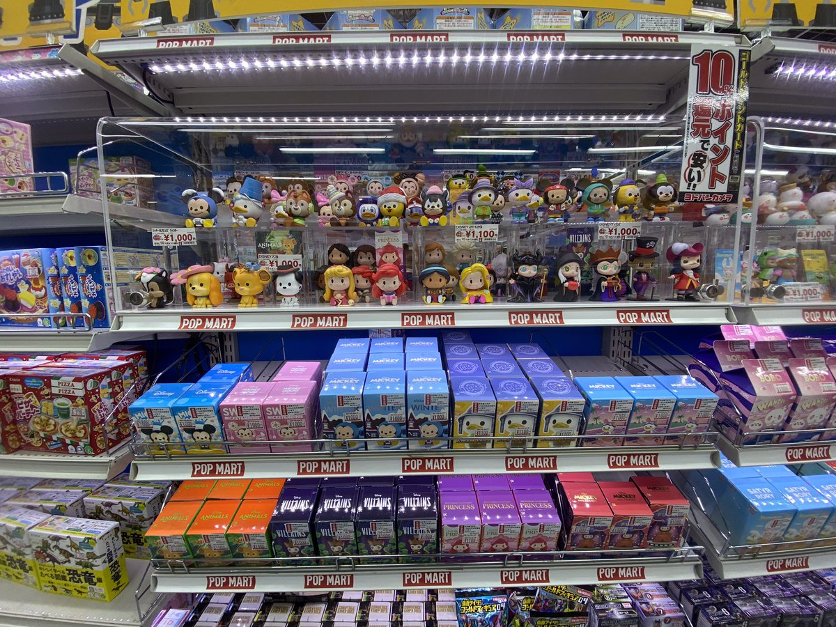 6階の売り場が拡大して商品サンプルがズラリと並びました❗️ 最近