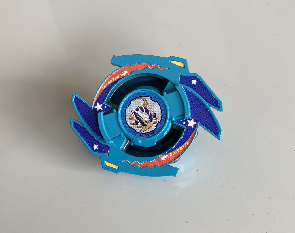 新作のトライゲータ（アニメ版）です！ ランダムブースターで