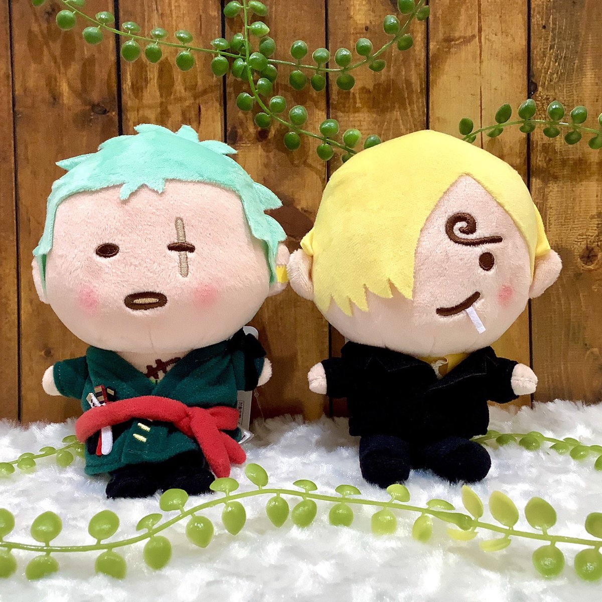 新商品】 YURUTTO ONE PIECE ぬいぐるみ ゾロ/サンジ 各2,750円(税込