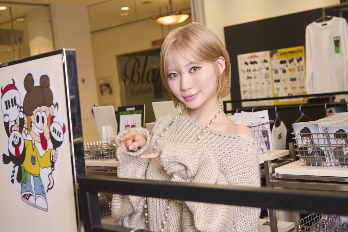 📸] #BEHIND_THEPOPUP #ASA が店内に隠したステッカー