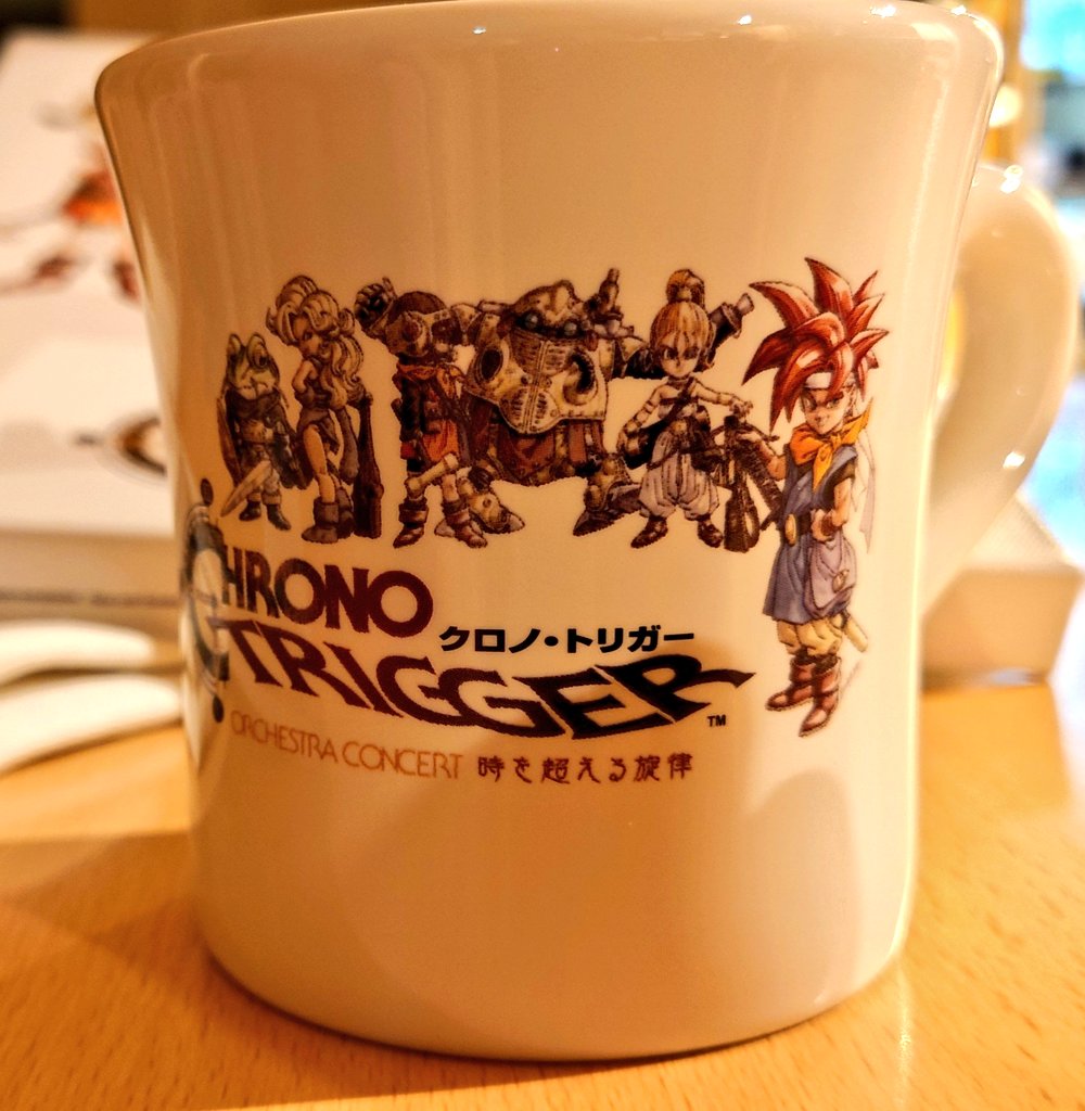 めっちゃ人いたから絶対買えないだろうなと思ってたら物凄い数を用意し