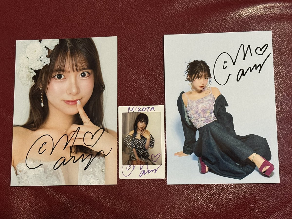 まるぴさんのサイン入りアイテム着弾╰(*´︶`*)╯♡ チェキは宛名入り