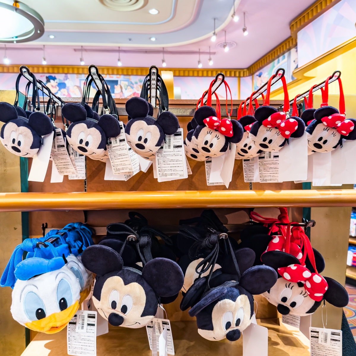 ミッキー、ミニーのお顔型！ 東京ディズニーリゾート 新作ストラップ