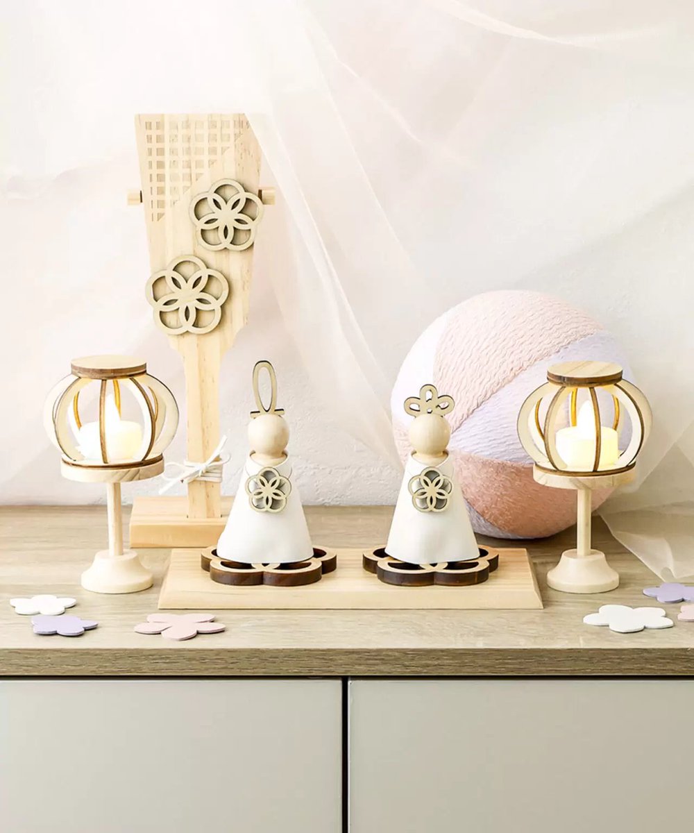 3COINS「ひな祭り」子供のコスチューム、フォトアイテム、木製の