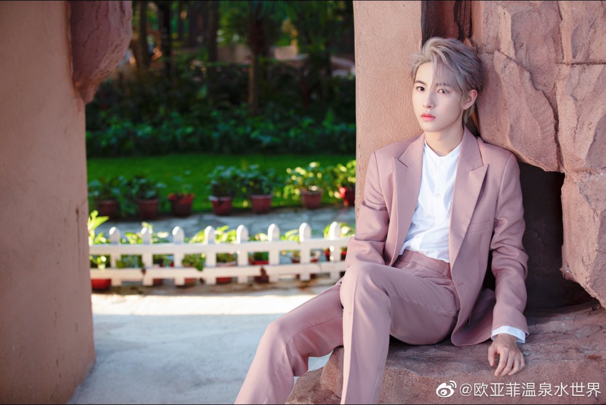 200214 오야페이 weibo 欧亚菲温泉水世界 (OYF Hot Spring World