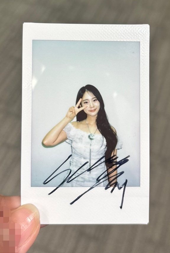 サイン入りチェキ！