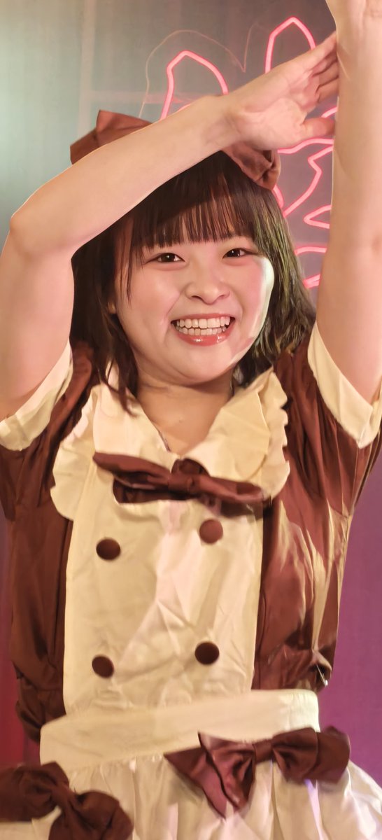 SHOWROOMでファンの方々とのやり取りが好印象だったので、ライブを見て