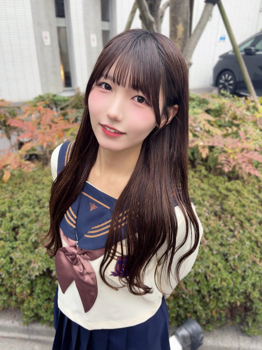 髪ロング+制服のひよちゃんも最強🤫