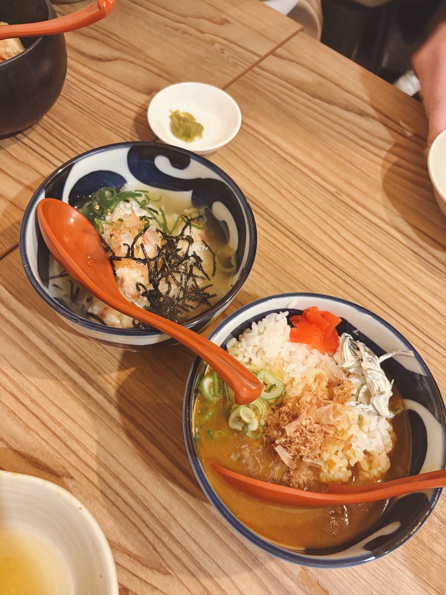 ひよこ組&親鳥でendlesz食のおでん🐥🐓どれも美味しかったのと、お店の