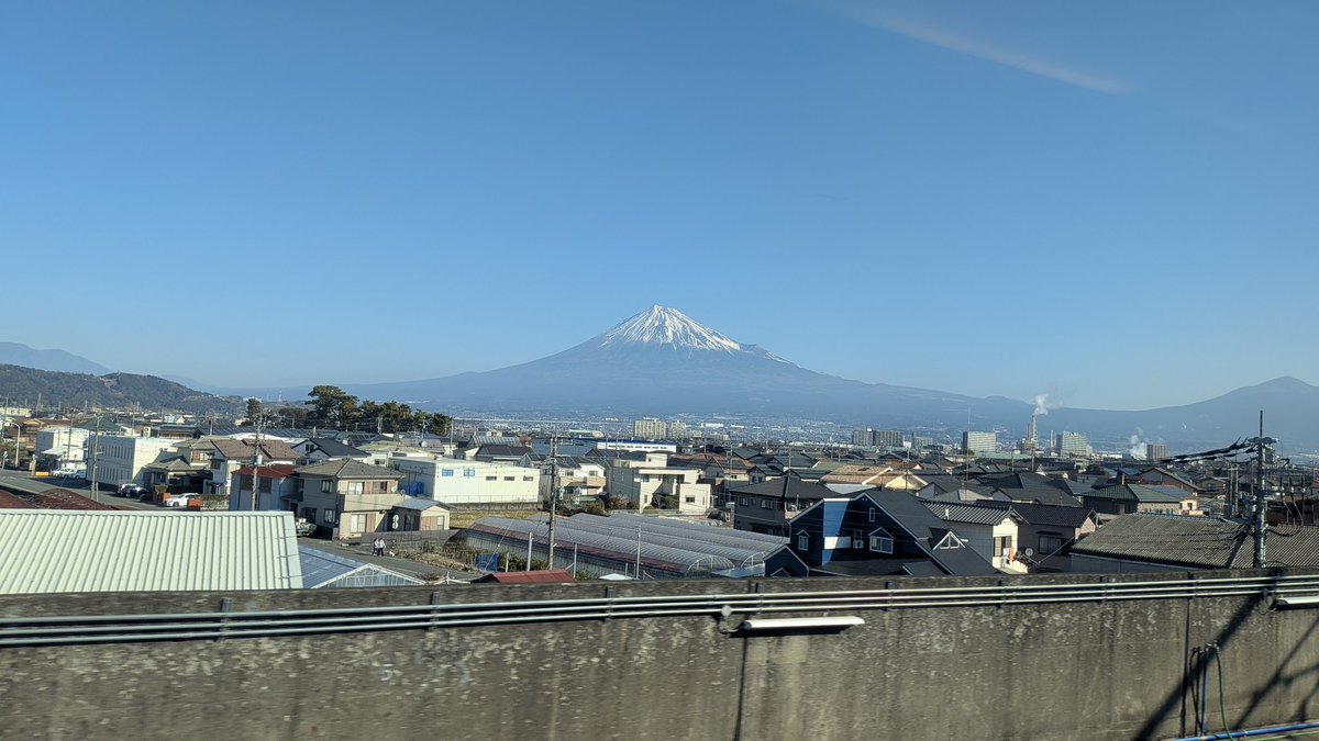 今日は富士山がよー見える🗻