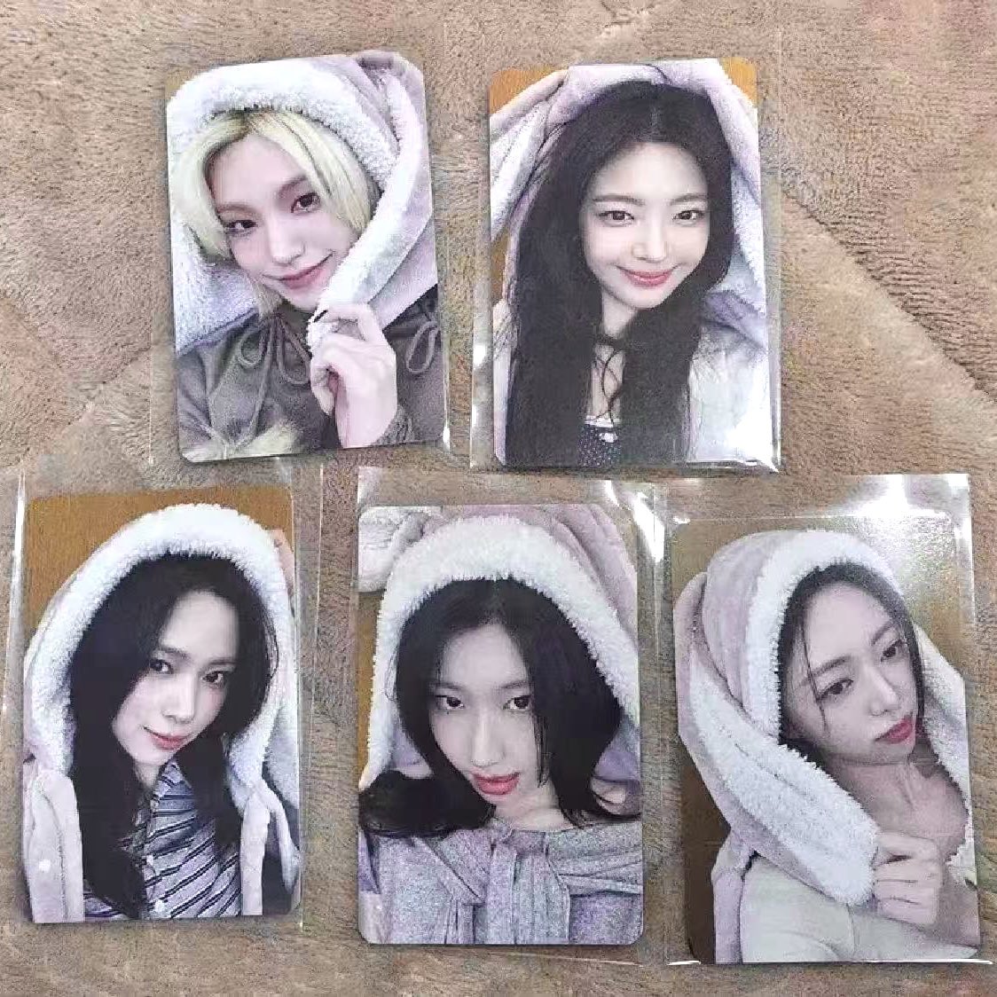 ITZY makestar ヨントン 当選者 マグネットカードフォルダー リア ITZY 