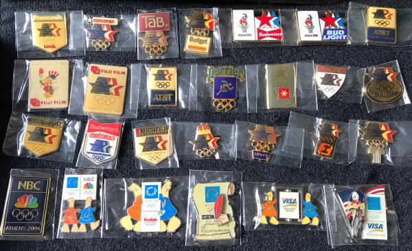 ピンバッジとの出会いと魅力 | 【ピンバッジ】企画・デザイン・製作