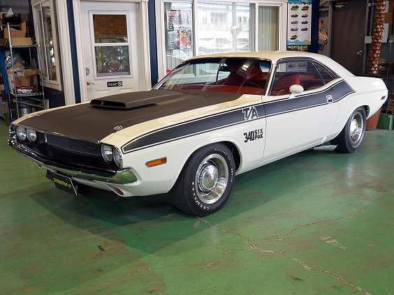 1970 DODGE CHALLENGER T/A 340 SIX PACK | マッスルカー