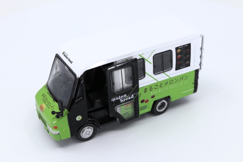 MIU404のメロンパン号がポリまると一緒に納車されました！｜源のたね