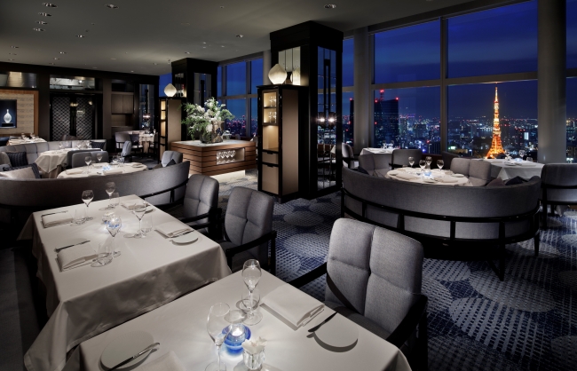 ザ・リッツ・カールトン東京】フレンチダイニング「アジュール フォー