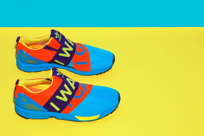 レースレスなミニマルなシルエットが新しい、adidas Originalsの新作