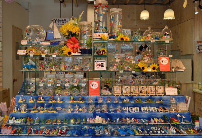 職人の手づくりガラス細工とクラゲリウムのワークショップのお店