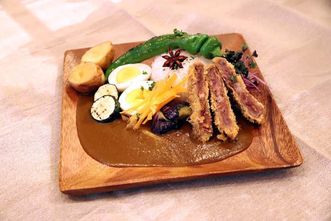 枚方 蔦屋書店】氷室京介エキシビジョン「KYOSUKE HIMURO KING SWING