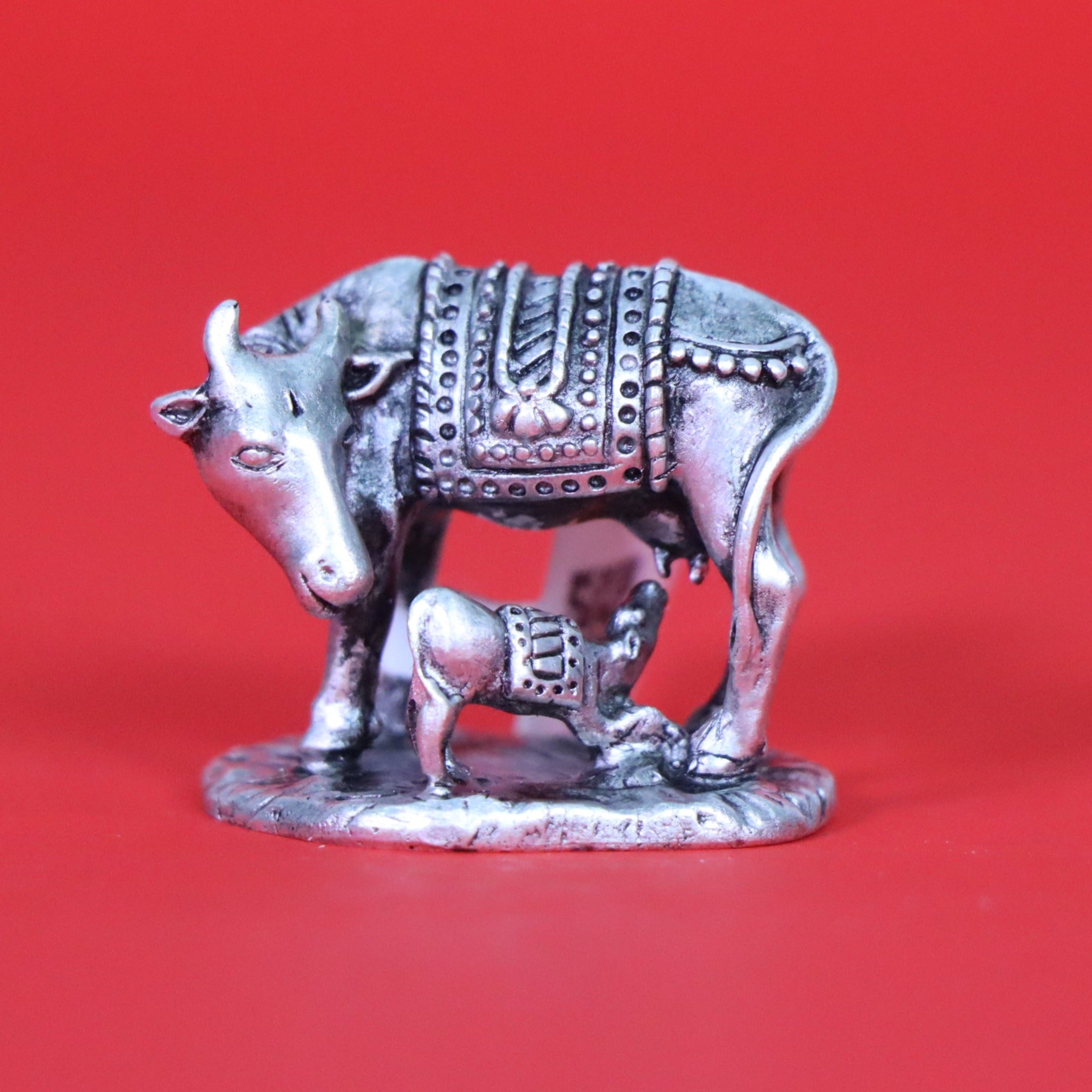 Pure Silver Cow And Calf Oxidized Antique Idol 29.33 Grams