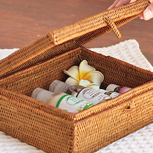 アタ製ふたつき収納ボックス！生理用品のストック収納に z0309