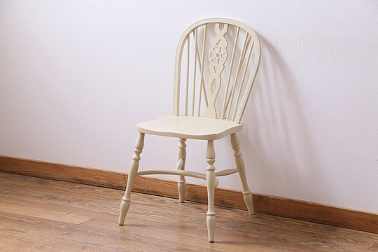 アンティークで見つける！人気のフレンチチェア