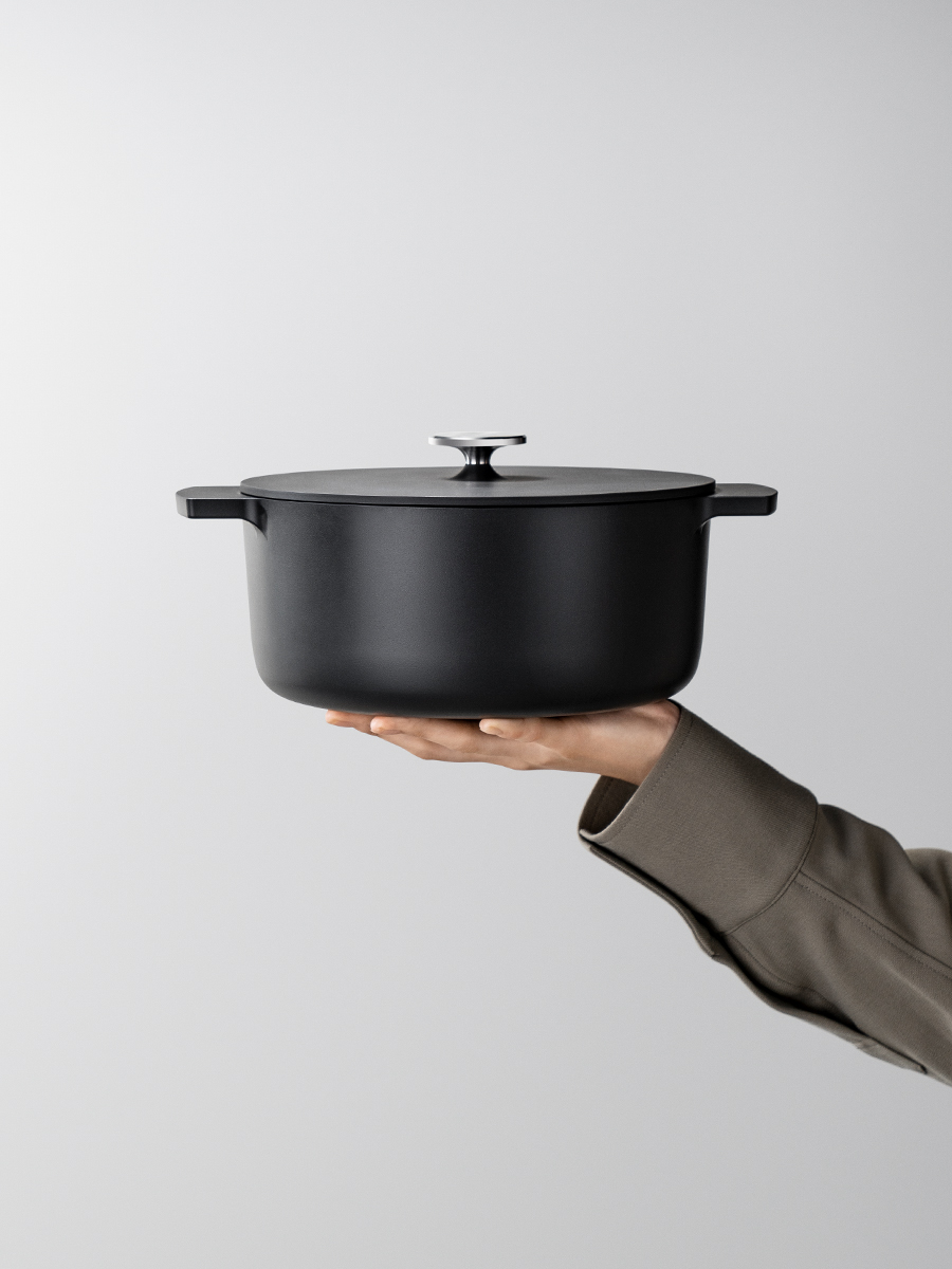 Black 18cm ｜ Lineup ｜ リンナイの無水調理鍋 Leggiero by Rinnai