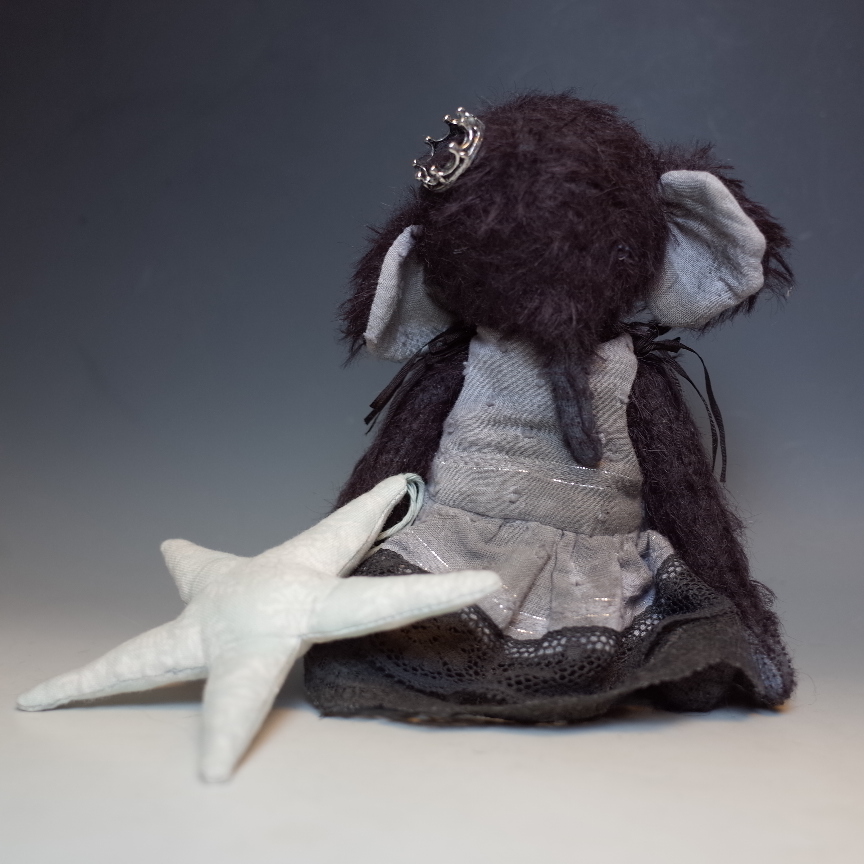 海外作家 - テディベア 教室・修理・販売｜リッティベア-Ritti Bear