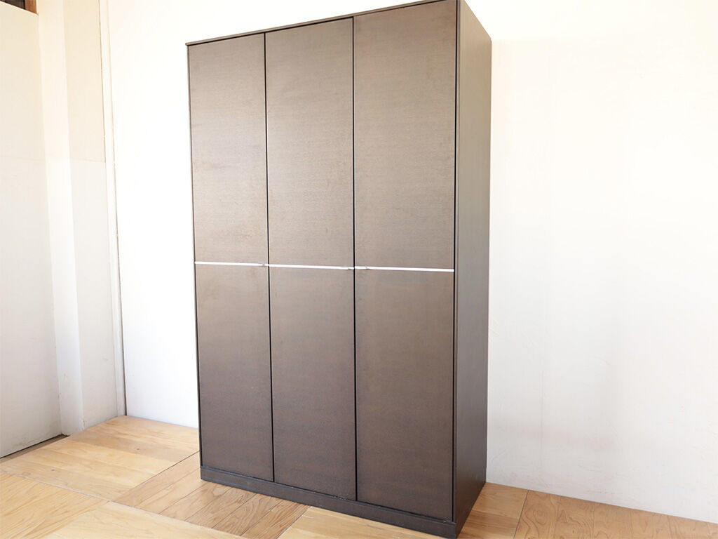 3枚扉の婚礼タンスを2枚扉にリサイズ♪横幅と高さを抑えてすっきり