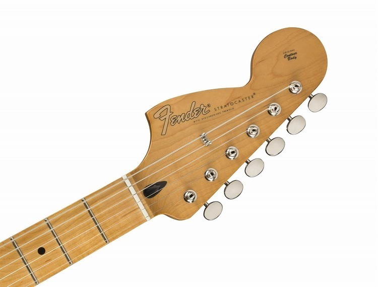 ジミ・ヘンドリックス、フェンダーから60年代インスパイアのストラト