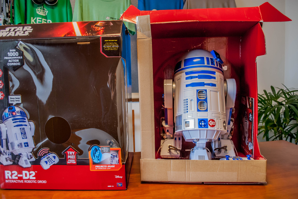 シンクウェイ・トイズ社スマートロボット、スターウォーズ「R2-D2