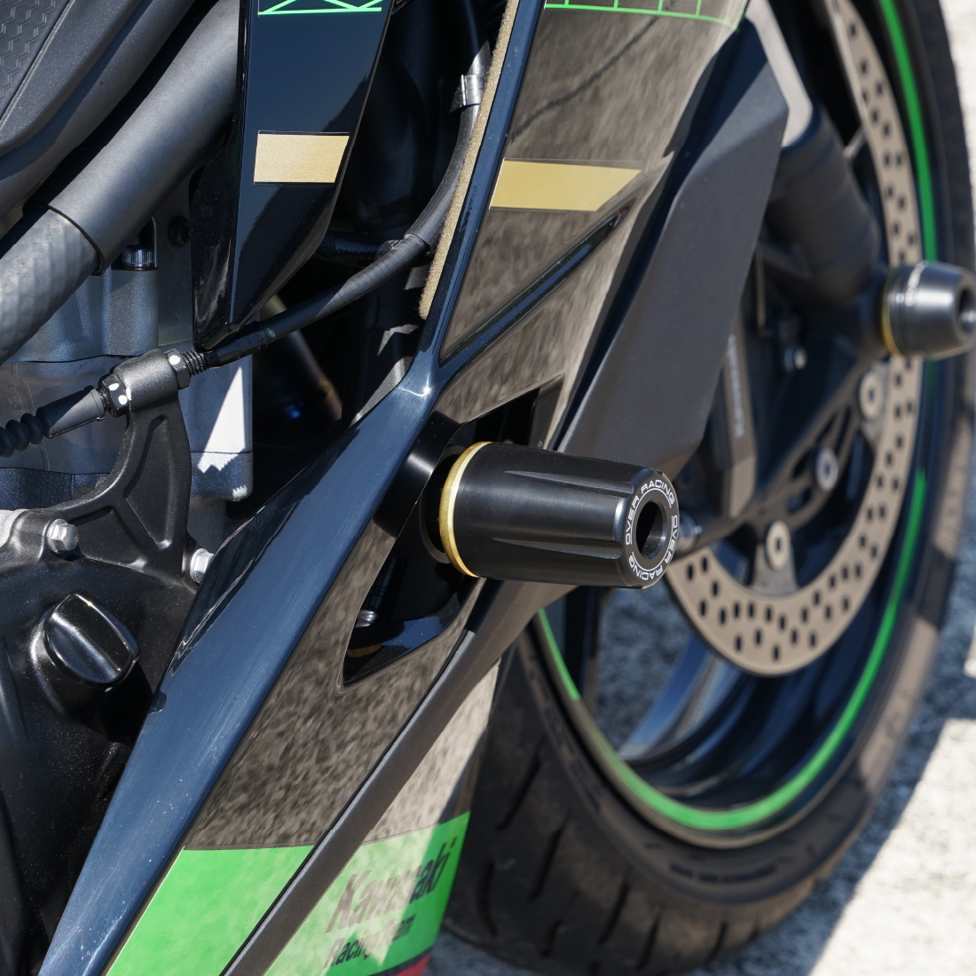 59-86-01 OVER RACING スライダー ZX-4R/25R | ラフ＆ロード