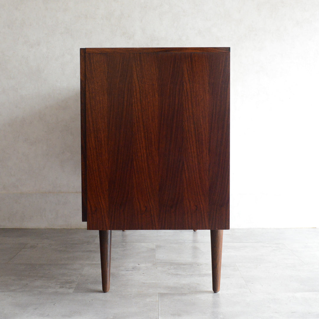デンマークヴィンテージ ローズウッド サイドボード/キャビネット 8-19
