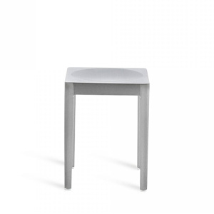 EMECO COUNTER STOOL（エメコ カウンタースツール） | Royal Furniture
