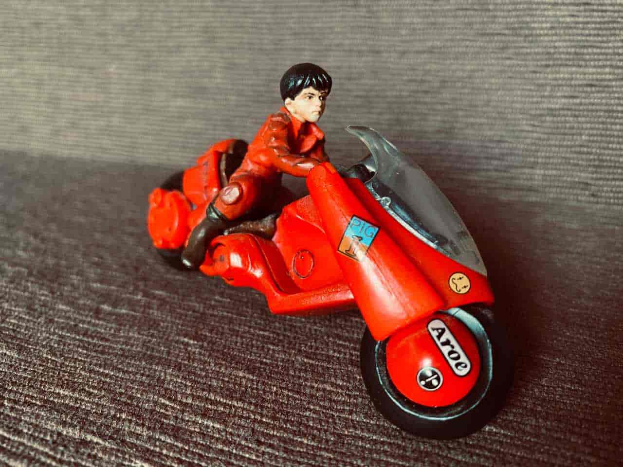 AKIRA 海洋堂の再販と2002年のフィギュアを比較してみた | S-COBAN