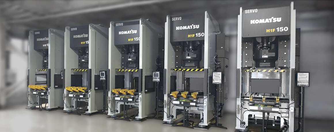 コマツ産機のサーボプレス - 省エネと高性能