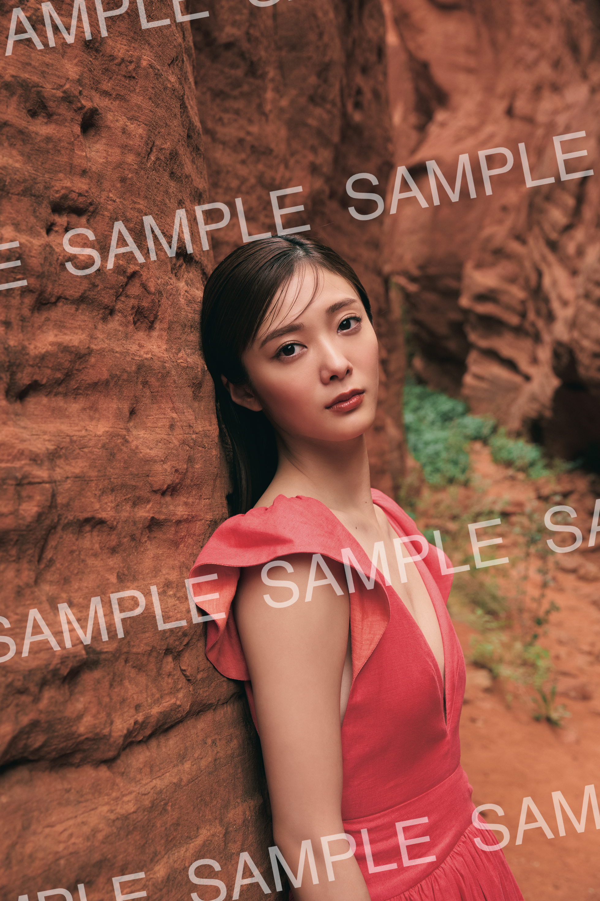 田村保乃2nd写真集「隣の席になりたい」書店チェーン別特典絵柄が解禁