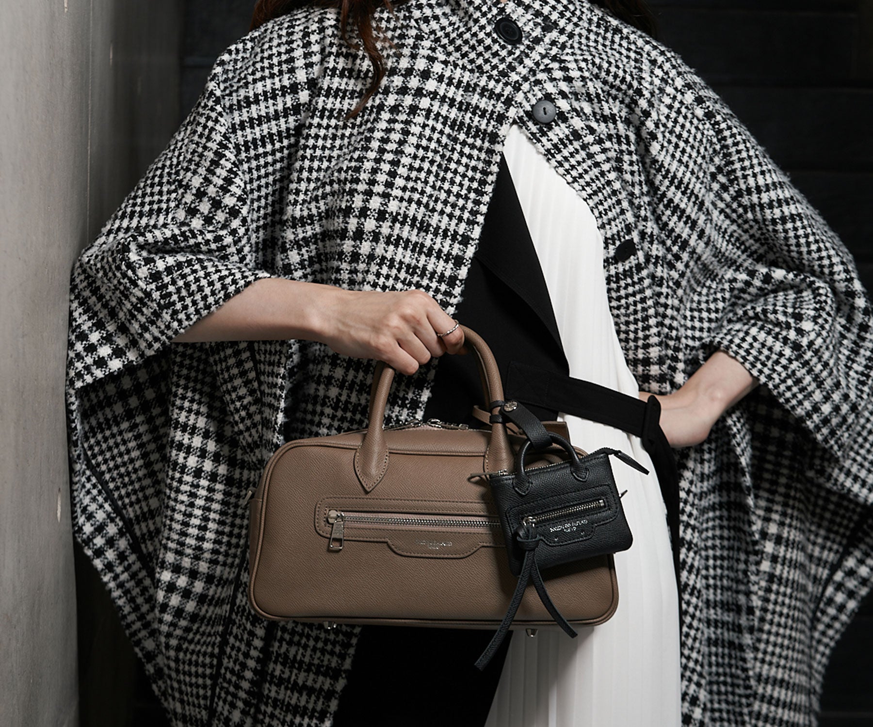 バッグ型チャーム 1929