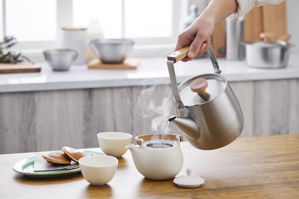 aikata（アイカタ） 燕三条産 ステンレスケトル 1.8L IH対応/ガス火