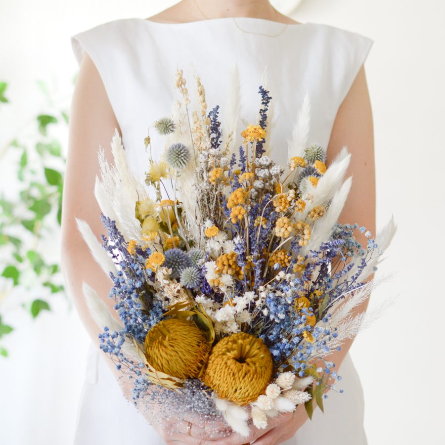 バンクシアを使ったドライフラワーブーケ | 造花ウェディングブーケの
