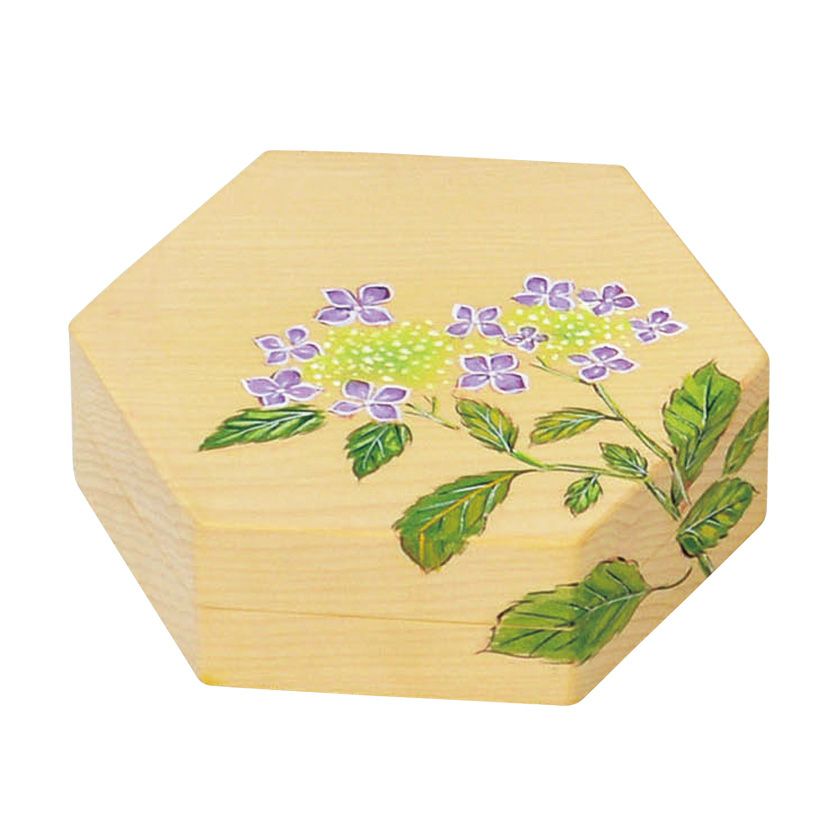 茶道具 香合（こうごう） 榧（かや）木地 六角香合 紫陽花蒔絵（内金箔