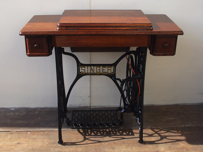 No.417 SINGER 15 シンガー製 家庭用足踏みミシン：アンティークミシン