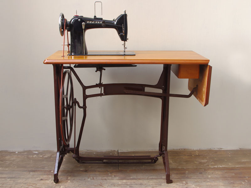 No.169 BROTHER TA1-B618 ブラザー製 職業用足踏みミシン